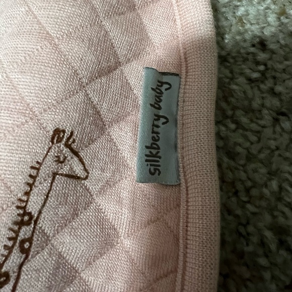 Silkberry Baby Bamboo Newborn Cocoon Sack 1 TOG (Daisy Giraffe Print) - Picture 6 of 8